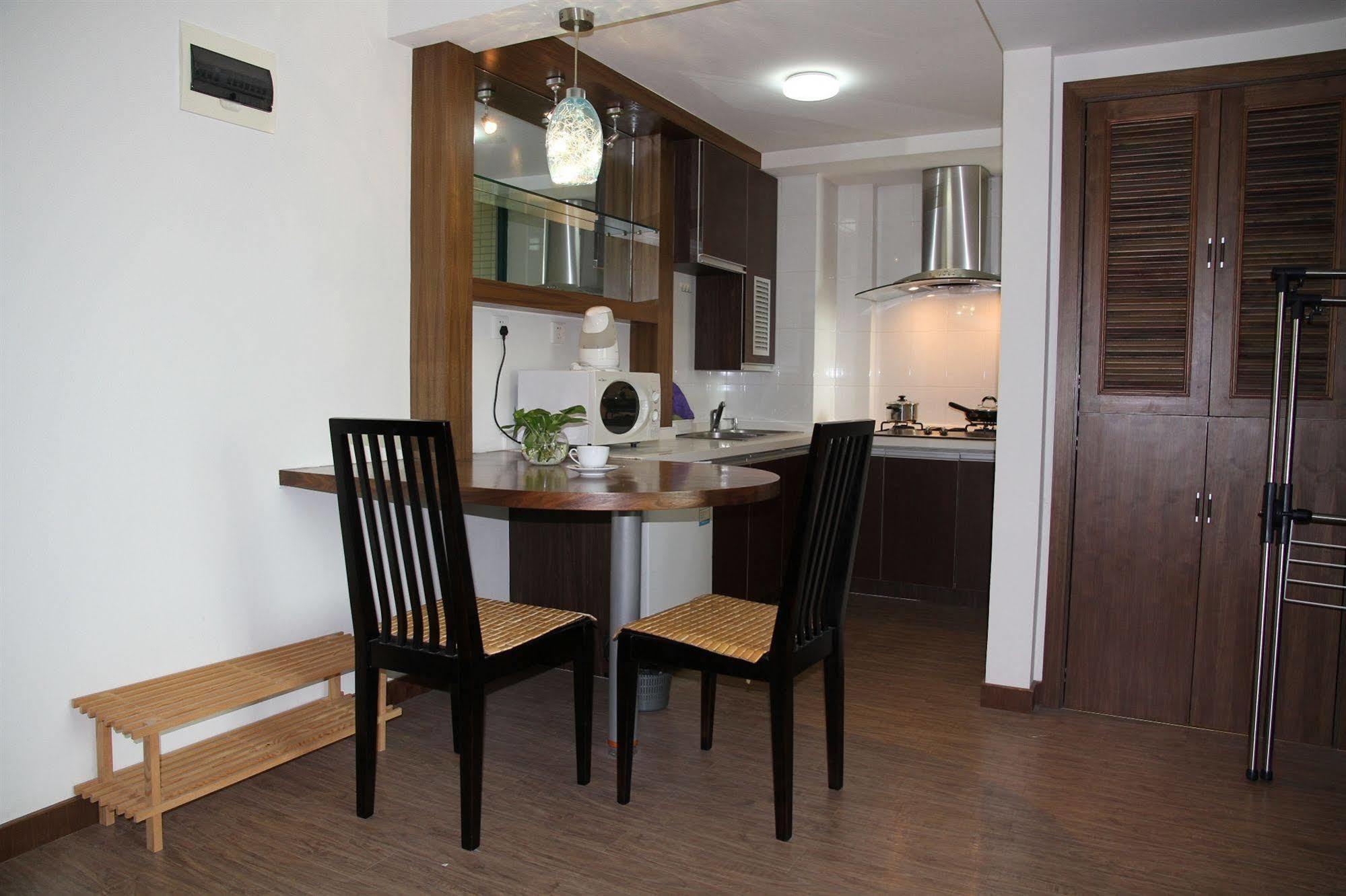 Xinshikong Apartments- Abest Zhongshan Park No.1 3* Shanghai